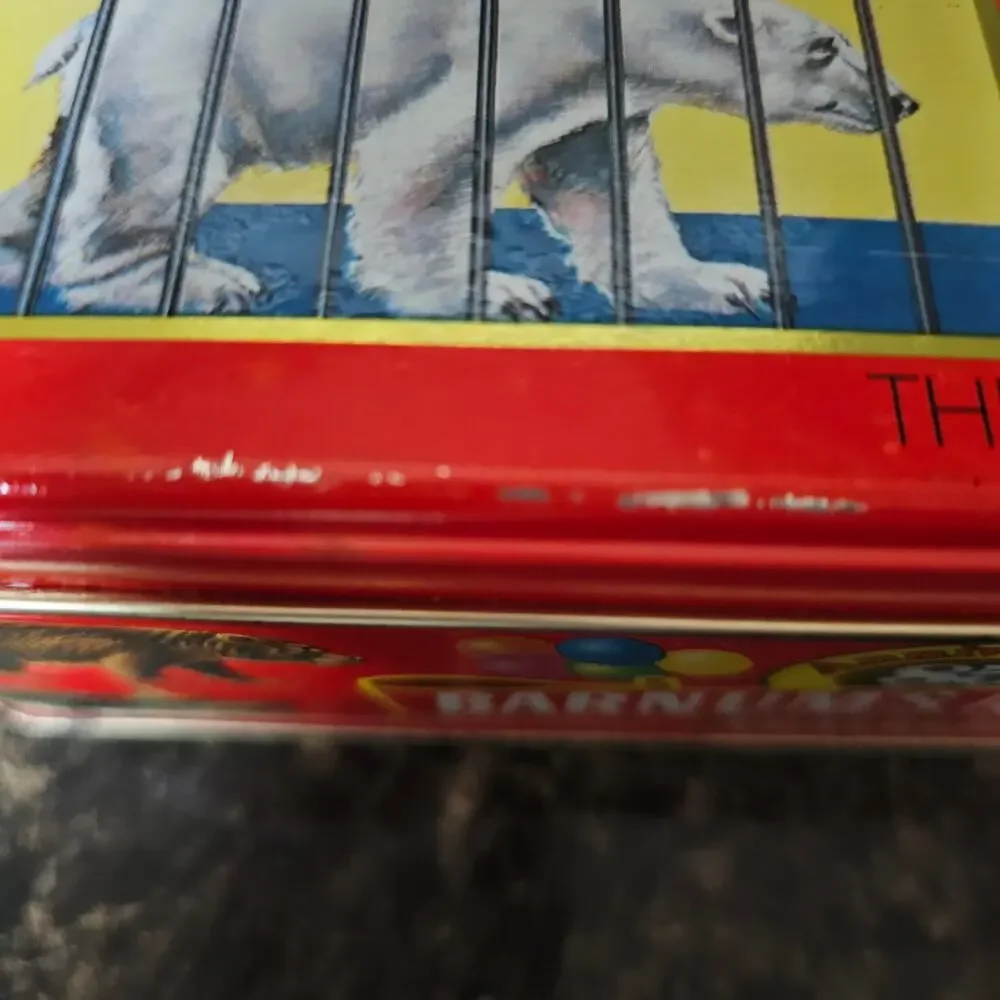Vintage 1987 Nabisco Barnum's Animal Crackers 85th Anniversary Tin